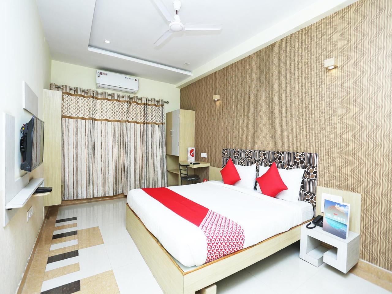 Oyo 16472 Hotel Shree Balram International Rāipur Exteriér fotografie