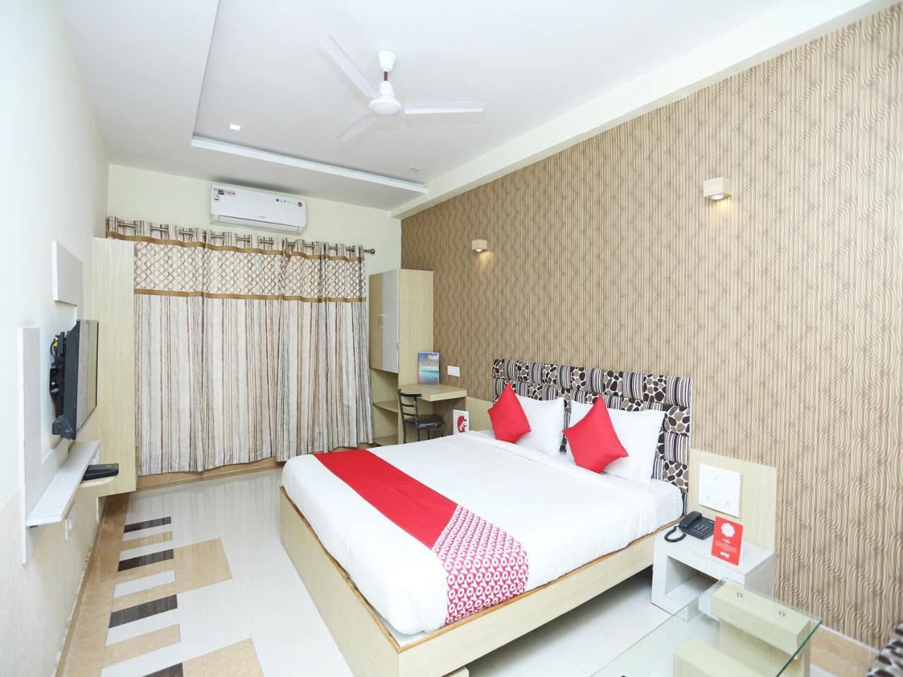 Oyo 16472 Hotel Shree Balram International Rāipur Exteriér fotografie